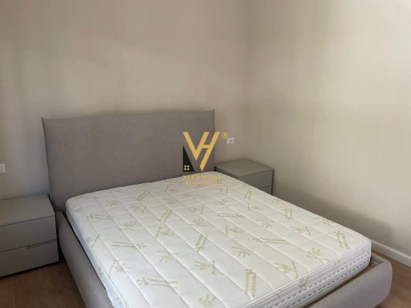 Vlore, jepet me qera apartament 2+1+Ballkon Kati 1, 133 m² 1.250 € (VLORE)