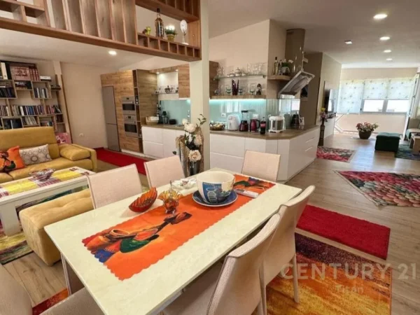 Lezhe Shengjin, shitet apartament+verande | Penthouse 3+1+Aneks+Ballkon Kati 7, 237 m² 266.000 € (Shengjin)