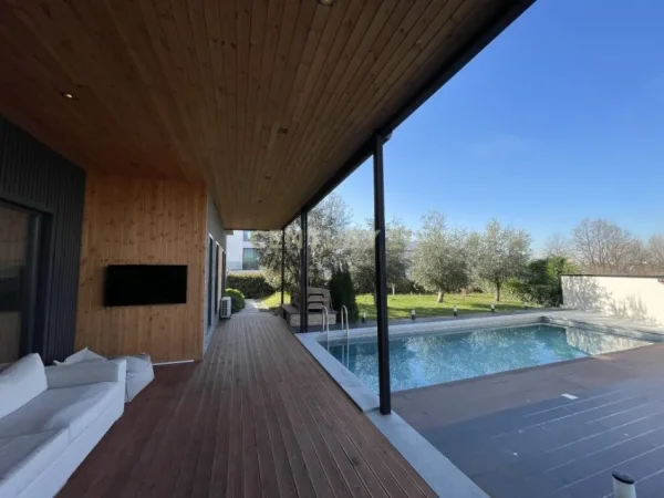 Tirane, shitet Vile 2 Katshe , 500 m² 1.450.000 € (mjulle bathore)