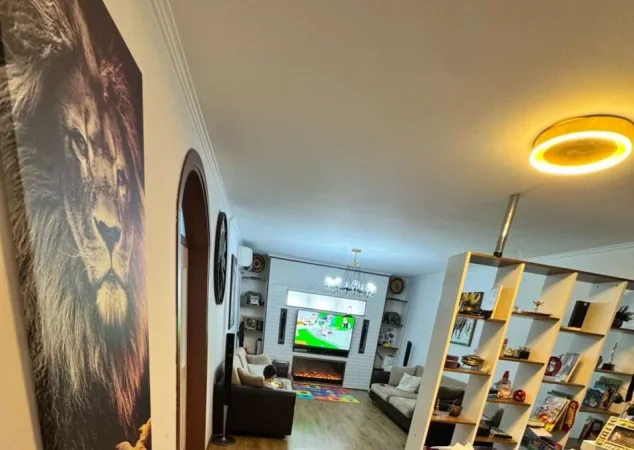 Tirane, shitet apartament 3+1+Aneks+Ballkon Kati 6, 135 m² 195.000 € (Pallatet Gintash, Laprakë)