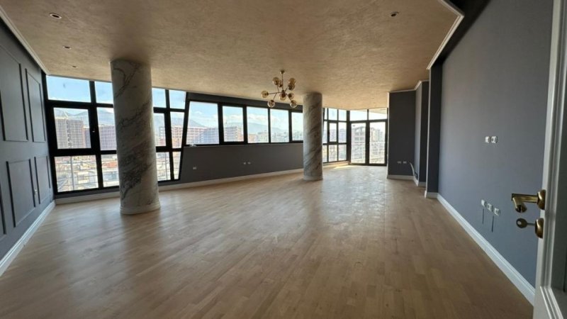 Tirane, jepet me qera zyre Kati 3, 170 m² 1.000 € (teodor keko)