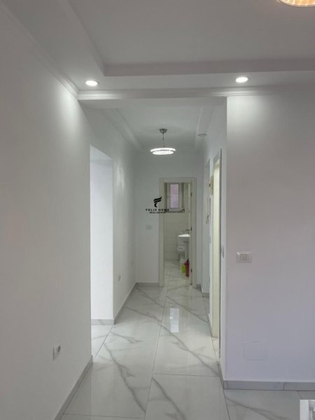 Tirane, shitet apartament 1+1+Ballkon Kati 2, 47 m² 145.000 € (RRUGA E DIBRES)