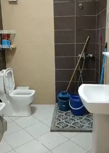 Tirane, jepet me qera apartament 2+1 Kati 8, 120 m² 450 € (Astir)