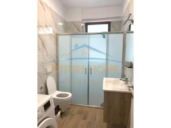 JEPET ME QERA APARTAMENT 1+1+POST PARKIMI NE MYSLYM SHYR