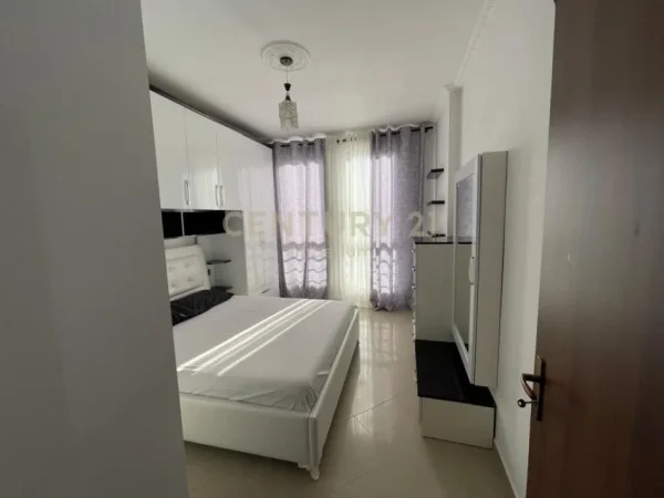 Tirane, shitet apartament 1+1 Kati 2, 65 m² 90.000 € (Astir, Vila L)