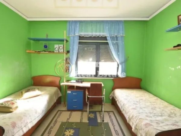 Tirane, jepet me qera apartament 2+1 Kati 8, 125 m² 750 € (Stadiumi Air Albania)
