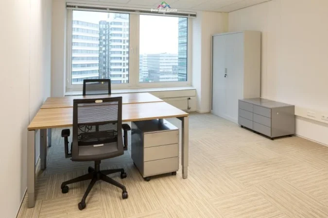 Tirane, jepet me qera zyre Kati 2, 74 m² 500 € (don bosko)