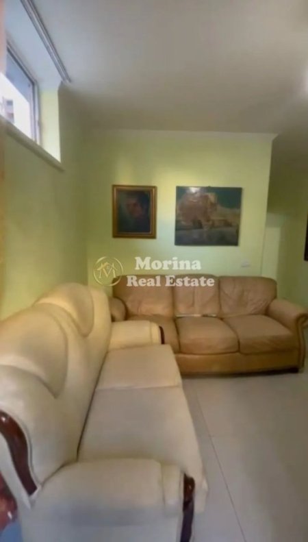 Tirane, jepet me qera apartament 1+1 Kati 1, 65 m² 300 € (QSUT)