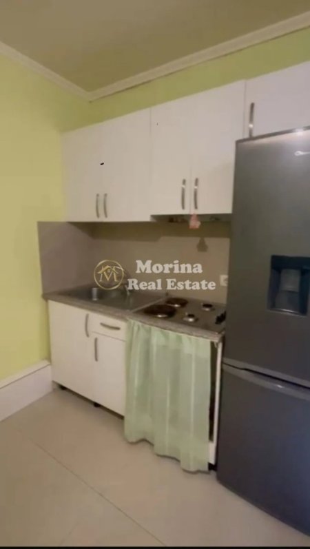 Tirane, jepet me qera apartament 1+1 Kati 1, 65 m² 300 € (QSUT)