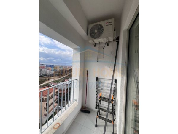 Tirane, jepet me qera apartament 2+1 Kati 7, 550 € (Ali dem)
