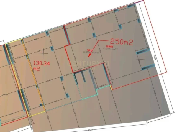 Tirane, jepet me qera ambjent biznesi Kati 0, 250 m² 3.000 € (Bulevardi i Ri)