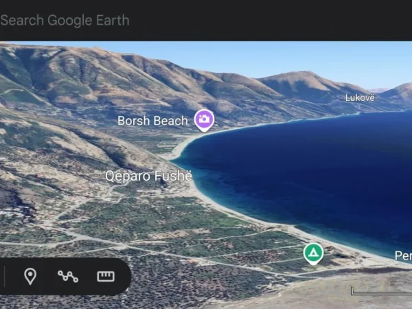 Himare, shitet toke ne bregdet , 2.300 m² 300.000 € (Qeparo)