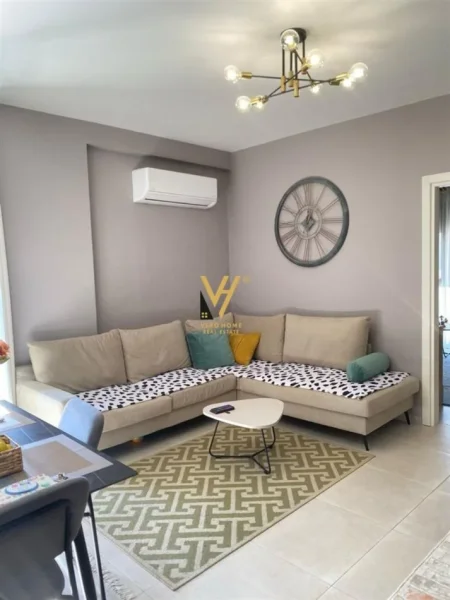 Tirane, shitet apartament 2+1+Ballkon Kati 6, 88 m² 280.000 € (KOPSHTI BOTANIK)