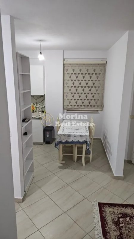 Tirane, jepet me qera apartament 1+1 Kati 3, 65 m² 400 € (Astir)