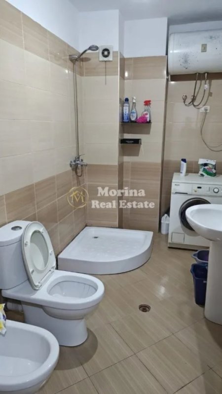 Tirane, jepet me qera apartament 1+1 Kati 3, 65 m² 400 € (Astir)