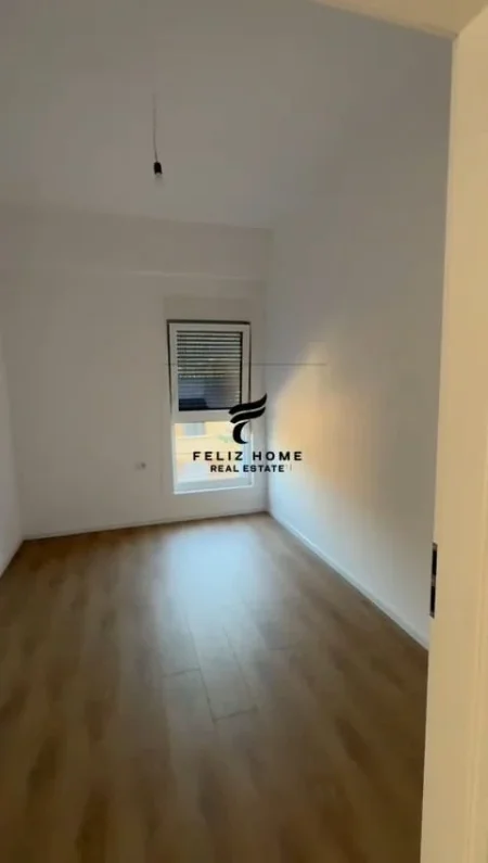 Tirane, shitet apartament 3+1+Ballkon Kati 2, 105 m² 168.000 € (ALI DEMI)