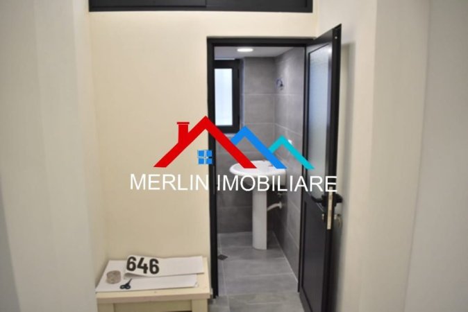 Tirane, shitet ambjent biznesi Kati 0, 65 m² 500.000 € (RRUGA SULEJMAN DELVINA)