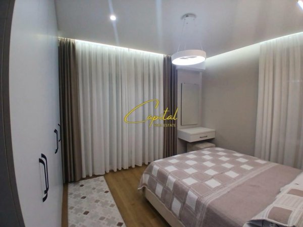 Tirane, jepet me qera apartament 2+1 Kati 1, 800 m² 650 € (ISH FUSHA AVIACIONIT)