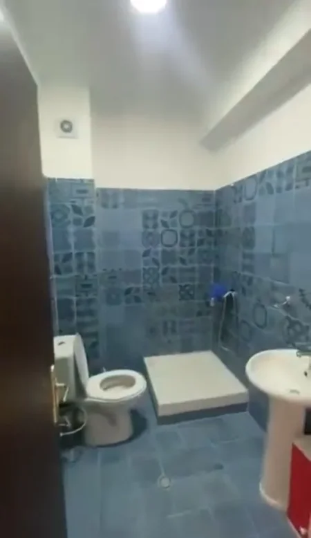 Tirane, jap me qera apartament Kati 9, 39 m² (Astir)