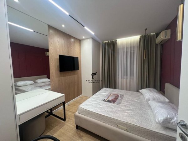 Tirane, jepet me qera apartament 2+1+Ballkon Kati 3, 85 m² 650 € (RRUGA E KAVAJES)