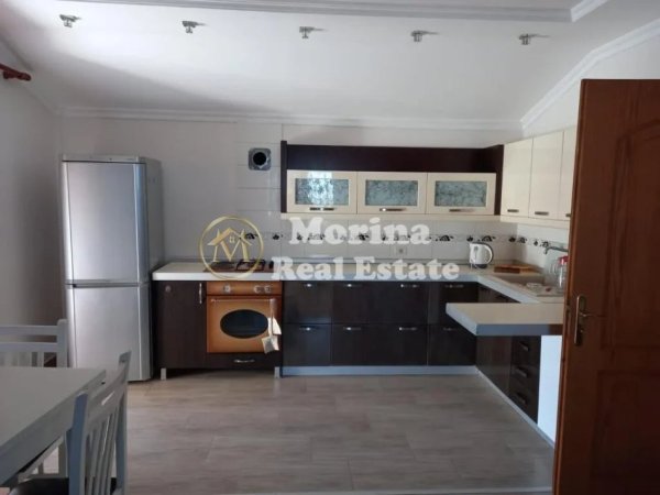 Tirane, jepet me qera apartament 2+1+Ballkon Kati 2, 120 m² 450 € (Liqeni i Thate)