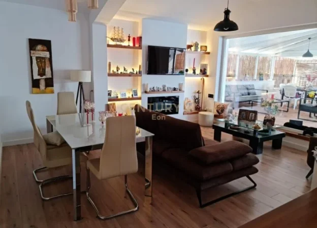 Durres, shitet apartament+verande | Penthouse 3+1+Ballkon Kati 5, 248 m² 255.000 € (Mali I Robit)