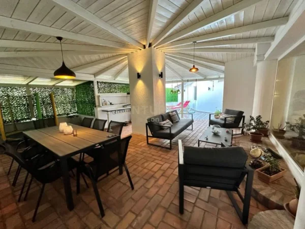 Durres, shitet apartament+verande | Penthouse 3+1+Ballkon Kati 5, 248 m² 255.000 € (Mali I Robit)