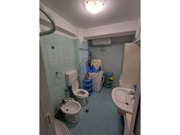 Durres, shitet apartament 1+1 Kati 1, 77 m² 75.000 € (Stadiumi)