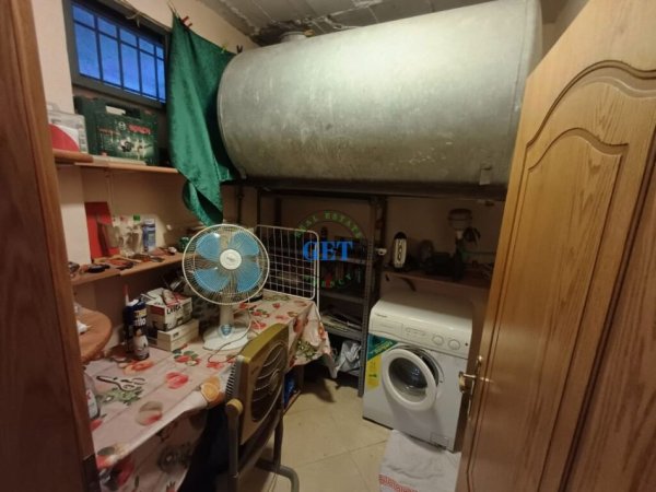 Durres, shitet apartament 1+1 Kati 1, 77 m² 75.000 € (Stadiumi)