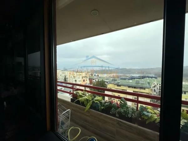 SUPER PENTHOUSE PER QERA , LIQENI THATE