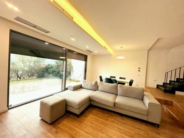 Tirane, jepet me qera Vile 2 Katshe Kati 1, 130 m² 1.400 € (mullet)