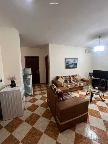 Tirane, jepet me qera apartament 2+1 Kati 6, 76 m² 600 € (vasul shanto)