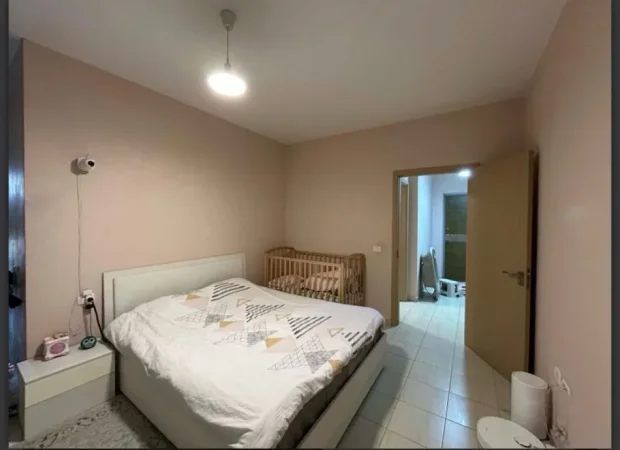 Tirane, jepet me qera apartament 1+1 , 70 m² 550 € (Rruga Panorama)