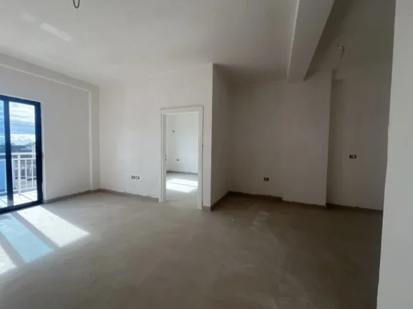 Durres, shitet apartament 1+1+Ballkon Kati 6, 72 m² 72.000 € 