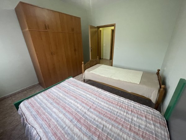Tirane, jap me qera apartament 1+1 Kati 3, 70 m² 400 € (Shkelqim Fusha)