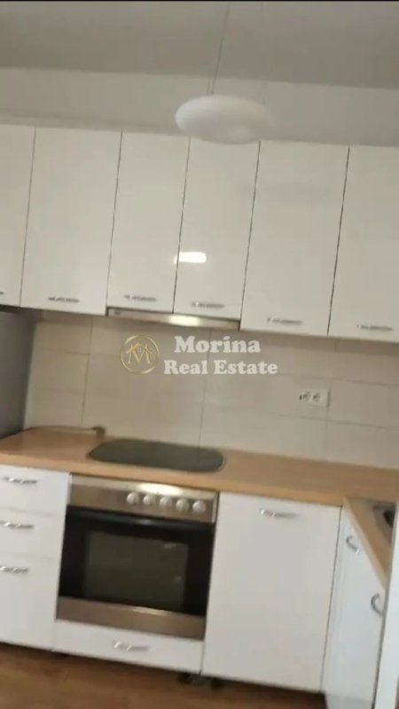 Tirane, jepet me qera apartament 2+1 Kati 3, 84 m² 500 € (Don Bosko)