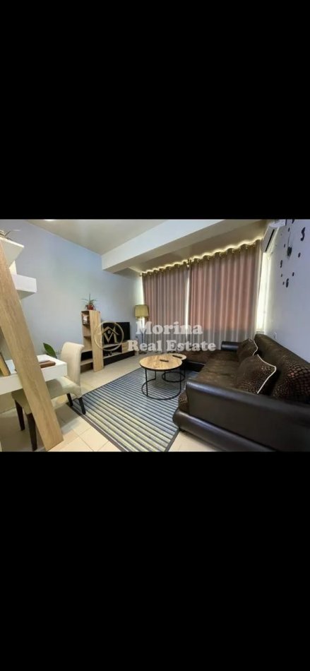 Tirane, jap me qera apartament 1+1 Kati 3, 86 m² 500 € (Bulevardi Zogu 1)