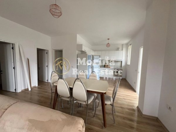 Tirane, jepet me qera apartament 2+1+Ballkon Kati 2, 90 m² 500 € (Qytet Studenti)