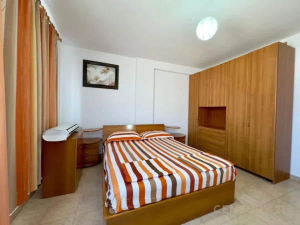 Tirane, jap me qera apartament 2+1+Ballkon , 100 m² 550 € (Kodra e Diellit)