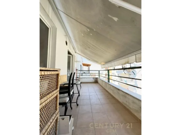 Tirane, jap me qera apartament 2+1+Ballkon , 100 m² 550 € (Kodra e Diellit)
