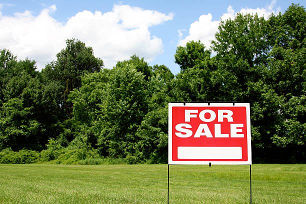 Fier, shitet truall , 4.000 m² 169.990 € (LEVAN-TEPELEN)