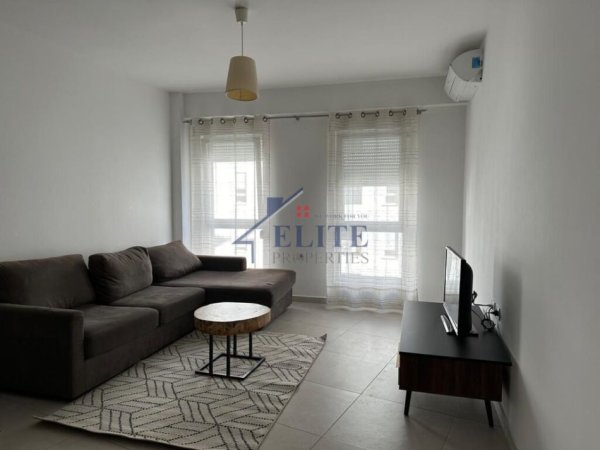 Tirane, jepet me qera apartament 1+1+Ballkon Kati 4, 64 m² 550 € (Kompleksi Magnet)