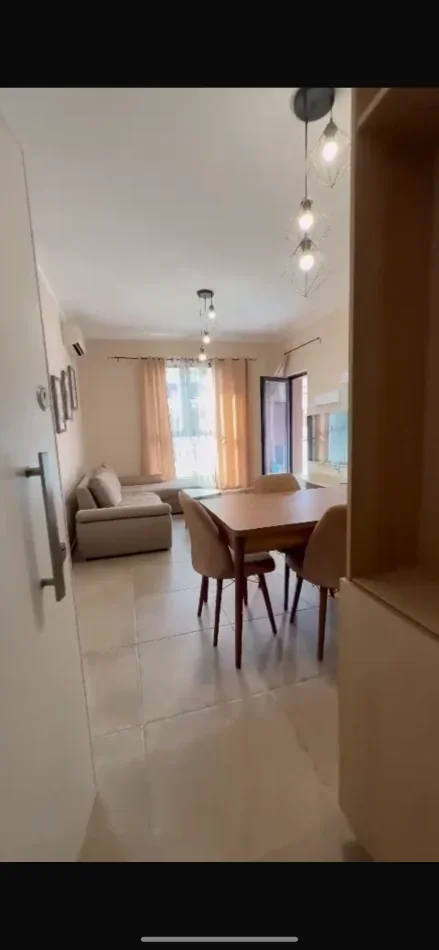 Tirane, shitet apartament 1+1 Kati 5, 60 m² 89.000 € (SHITET APARTAMENT 1+1 TIRANA NEW ENTRY 1)