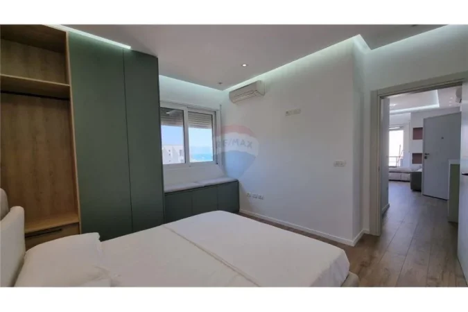 Vlore, shitet apartament+verande | Penthouse 1+1+Ballkon , 66 m² 150.000 € (Radhime)