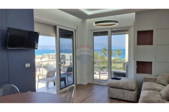 Vlore, shitet apartament+verande | Penthouse 1+1+Ballkon , 66 m² 150.000 € (Radhime)