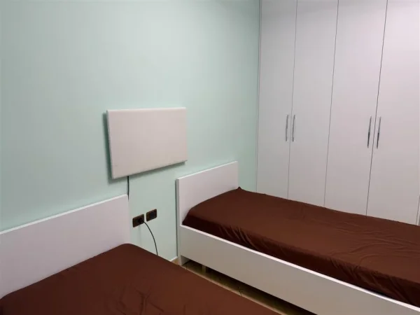 Tirane, jap me qera 2+1+Ballkon Kati 4, 95 m² 700 € (Don Bosko)