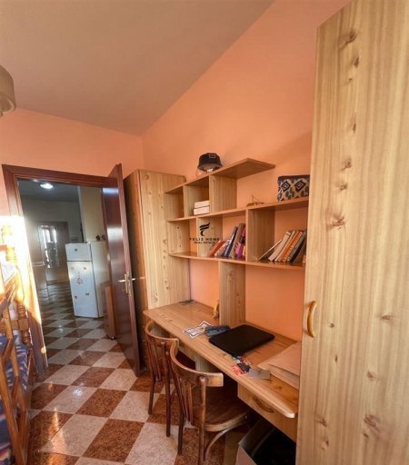 Tirane, jepet me qera apartament 2+1+Ballkon Kati 6, 76 m² 600 € (VASIL SHANTO)