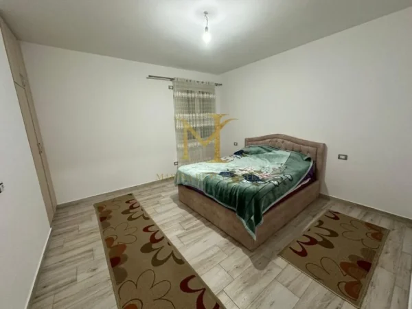 Durres, jepet me qera apartament 1+1+Ballkon Kati 2, 75 m² 350 € (plepa,Plazh,Durres)