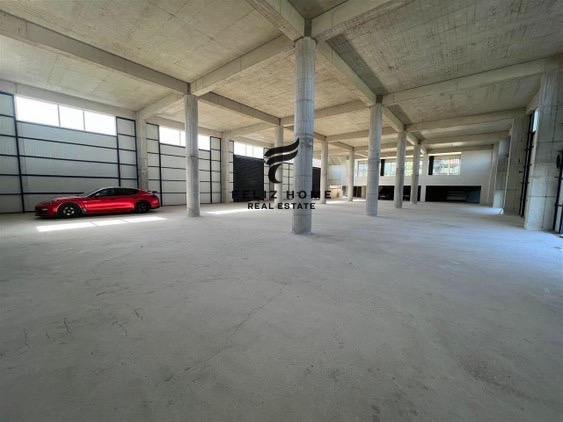 Tirane, jepet me qera magazine Kati 0, 1.300 m² 7.000 € (KASHAR)