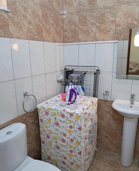jepet me qera apartament 2+1+Ballkon Kati 1, 90 m² 650 € (LIQENI ARTIFICIAL)